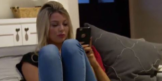 Courtney became even more enraged when her iPhone kept autocorrecting to "ducking".