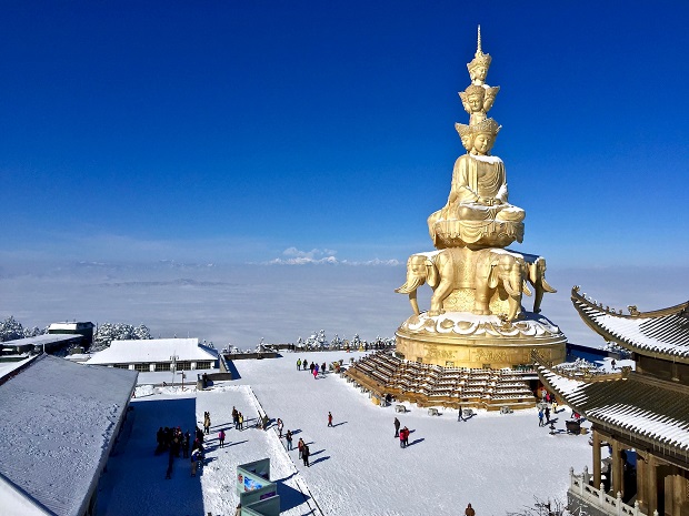 Large Golden Statue At Mt Emei. Photo / Getty Images
