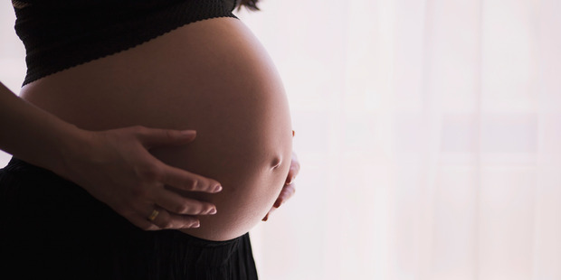 A new study looks at the causes of post-partum weight gain. Photo / Pexels.com