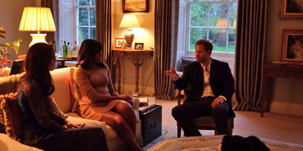 Prince Harry speaks to Michelle and Kate. Photo: @KensingtonRoyal / Twitter