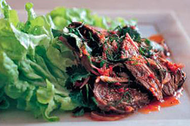 Spicy beef salad
