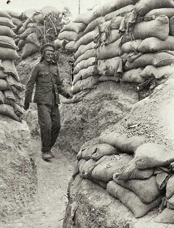 British cruisers bombarded Turkish trenches directly in front of the Walker’s Ridge trenches. |  Auckland War Memorial Museum, ALB212