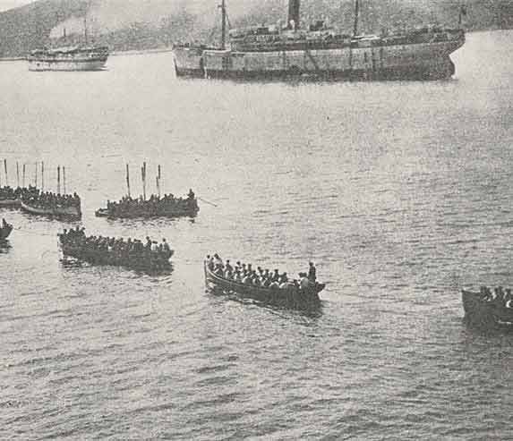 Australians and New Zealanders huddled together in small boats just before they came under fire before landing at Gallipoli. | 15 July 1915 Weekly News