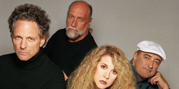Lindsey Buckingham, Mick Fleetwood, Stevie Nicks and John McVie, taken in 2009.