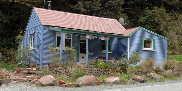 An old roadman's hut, Arthurs Pass. Photo / Ross Setford