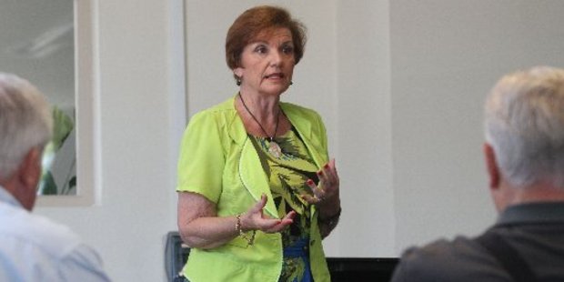 A council watch dog has approached Local Government Minister Anne Tolley to take action against the Far North District Council.