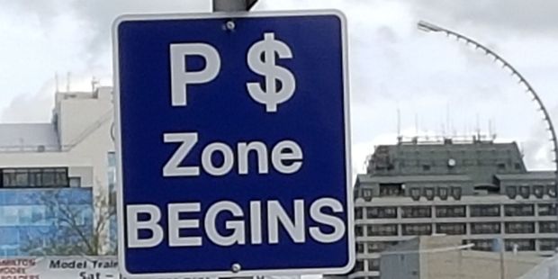 Look for these new parking zone signs in Hamilton CBD. Photo / Peter Tiffany