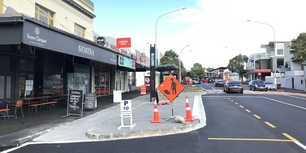 THE NEW WEST LYNN BUS STOP WITH PEDESTRIAN CROSSING JUST BEYOND. WITH A BUS AT THE STOP, DRIVERS ATTEMPTING TO PASS CANNOT SEE THE WHOLE CROSSING.