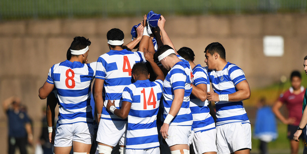 St Kents team huddle. Photo / Photosport