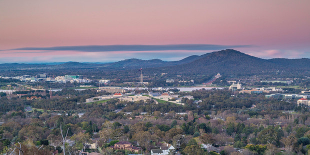 View from Mt Ainslie across Canberra.